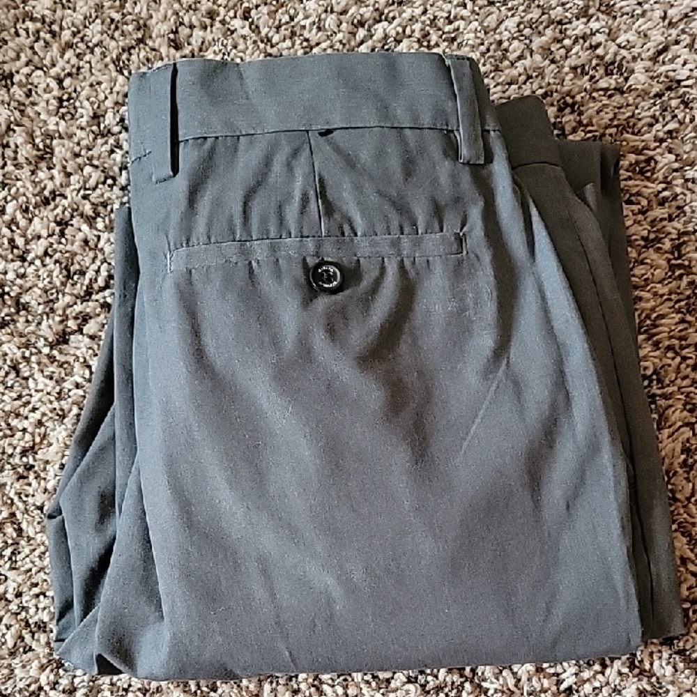 Banana Republic Men's Charcoal Chinos